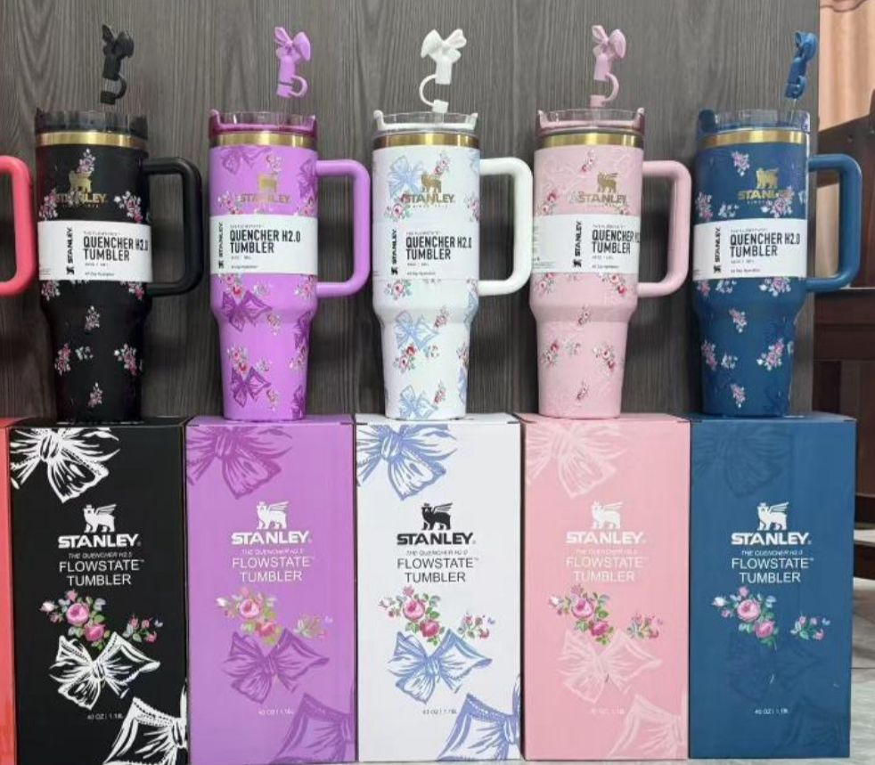 Stanley Tumbler 40oz x Bow Design